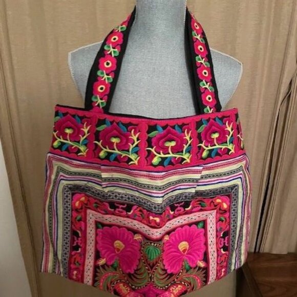 Large Mexican Tote Bag with Bright Pink Embroidered Floral Designs - Picture 1 of 5